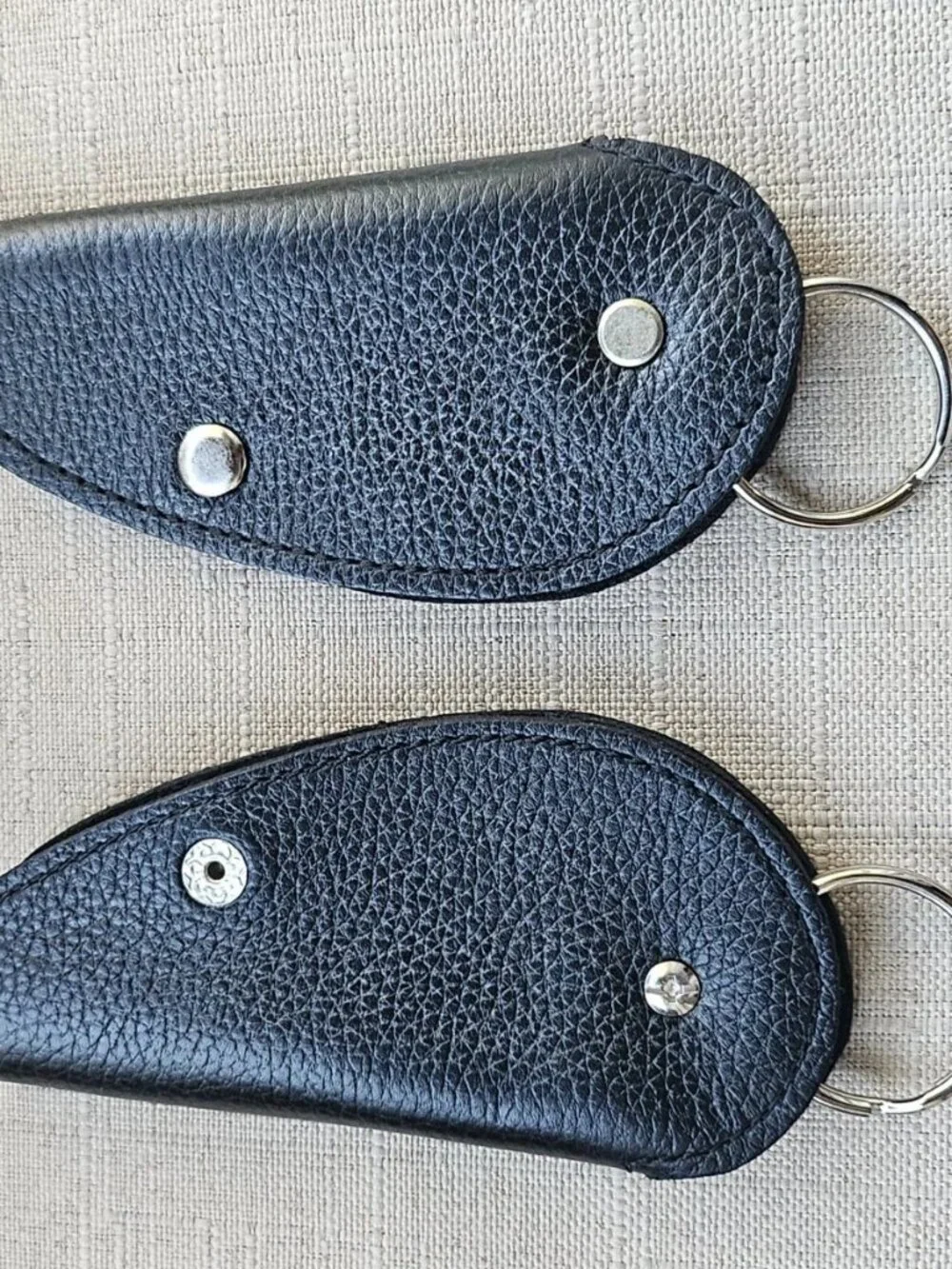 Lot of 2 Key Fob Keychain Black Handmade Genuine Leather Leaf Shape Keys